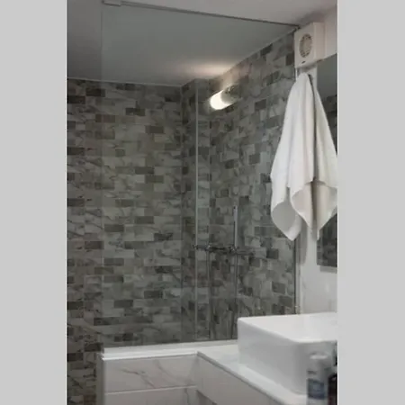 Hh Bluewater Apartmán Logaras